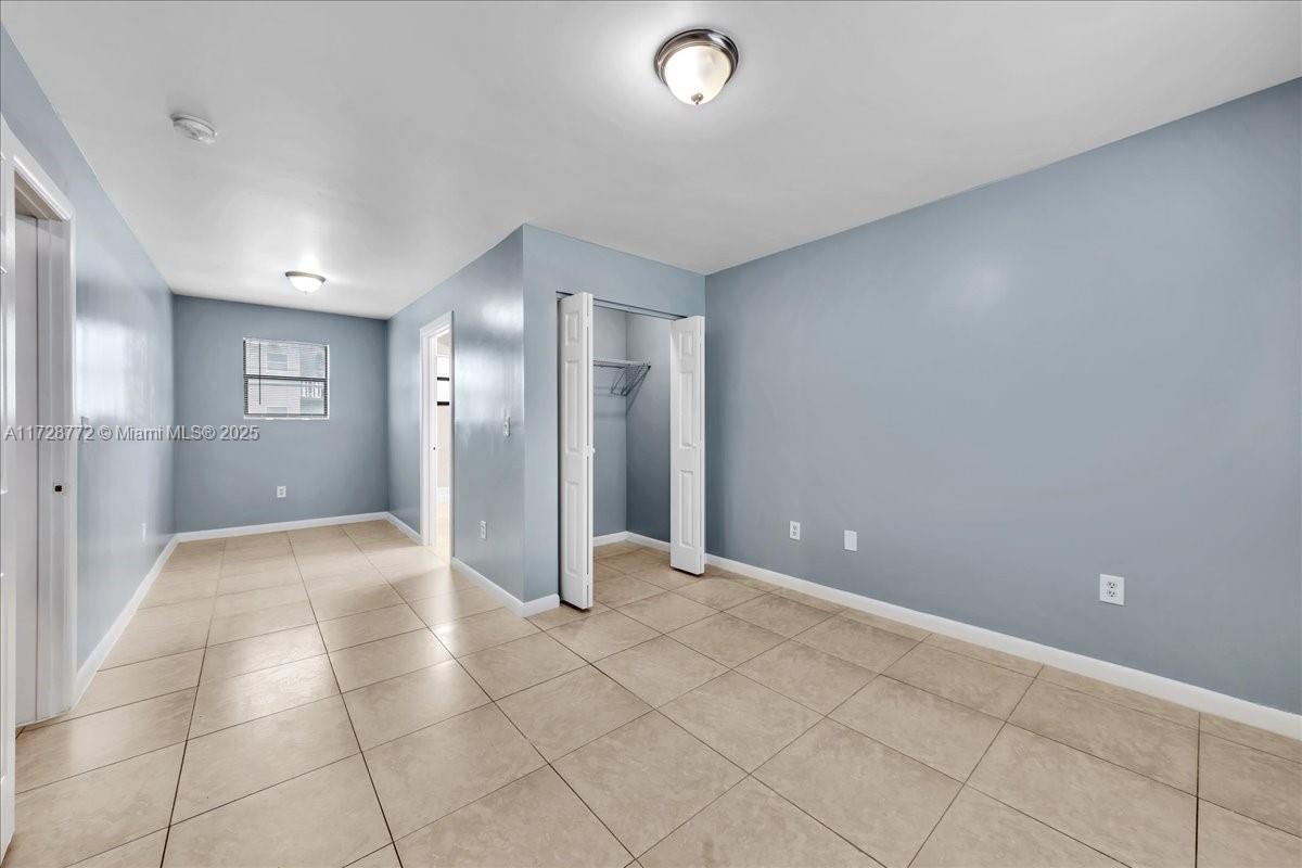 365 NW 8th St # 211 — Photo 4