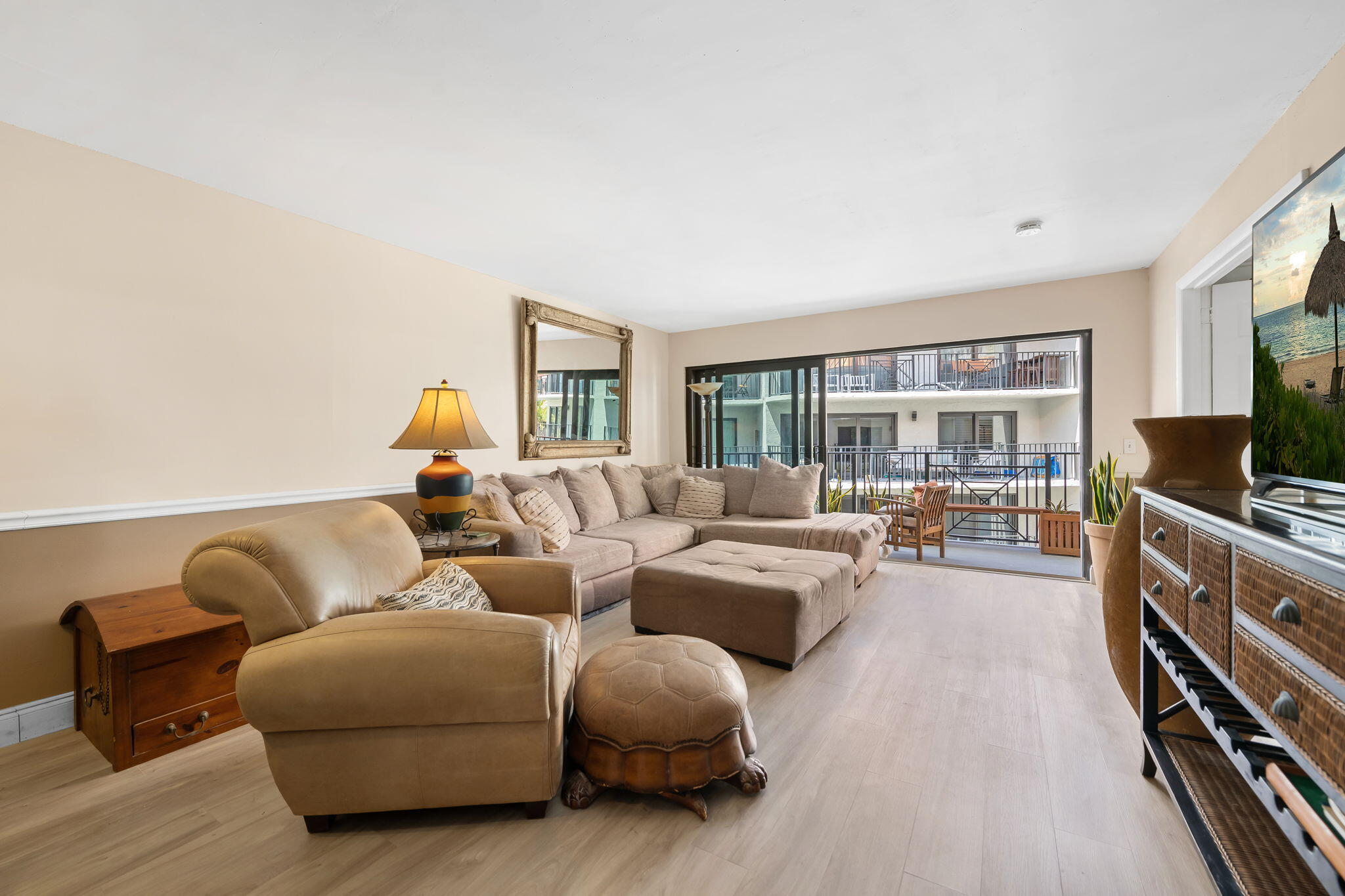 2029 N OCEAN Boulevard # 403 — Photo 3
