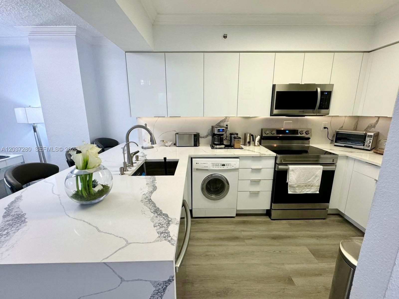 2501 S Ocean Dr # L14, Hollywood FL 33019