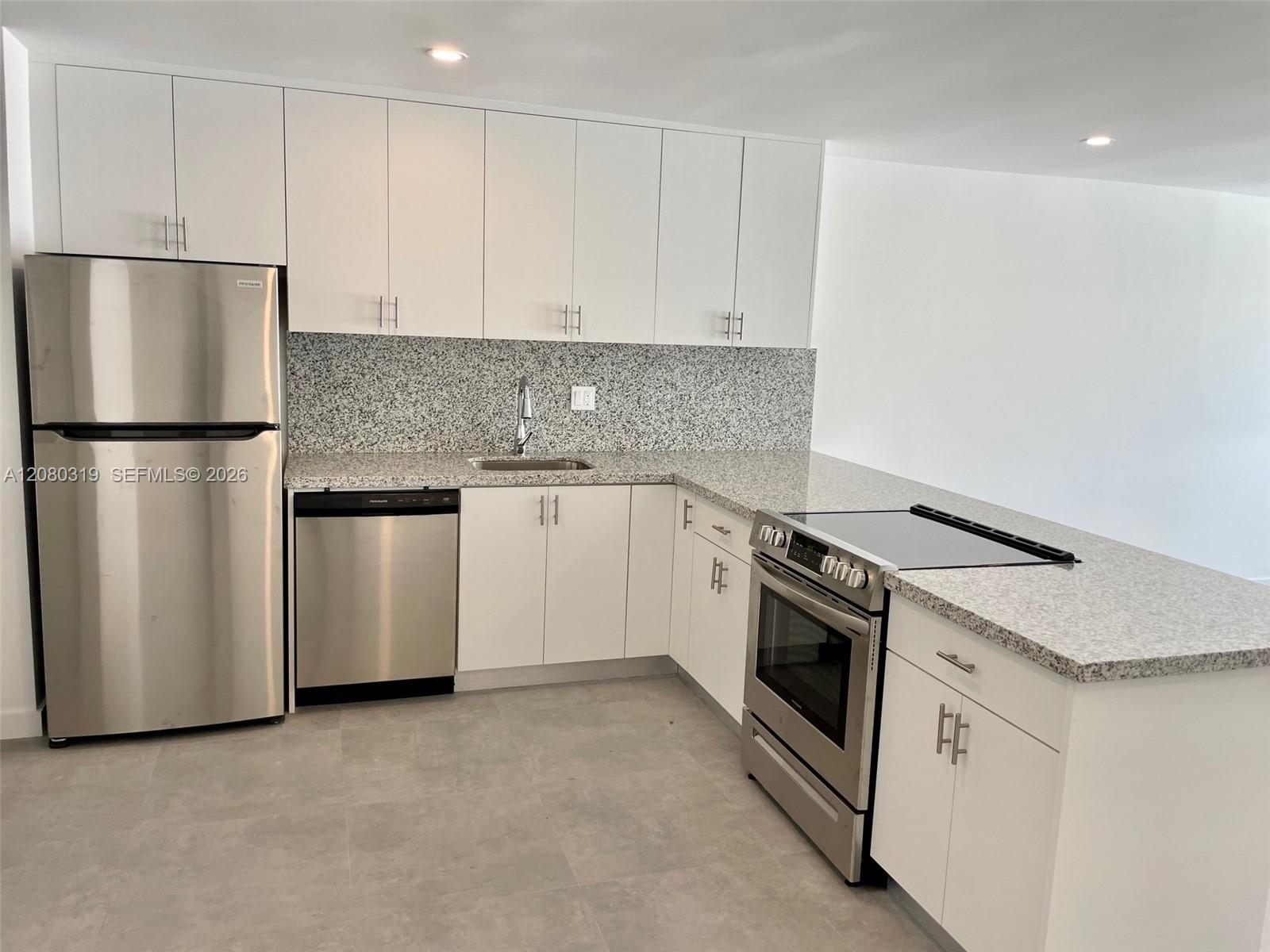5711 NW 28th St # 5711 — Photo 2