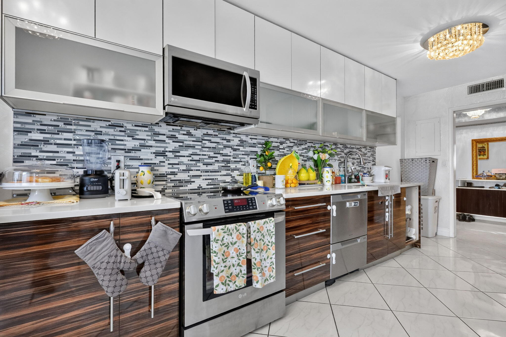 1920 S OCEAN Drive # 6A View 11