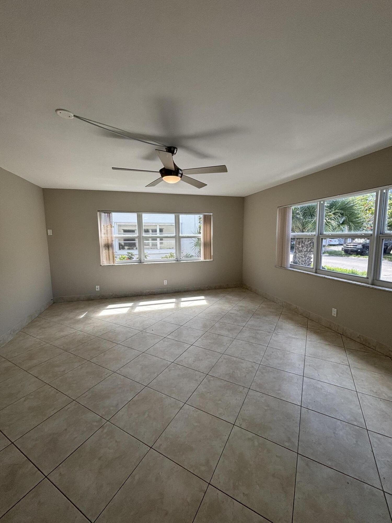 3213 COLONY CLUB Road # 3-E — Photo 3