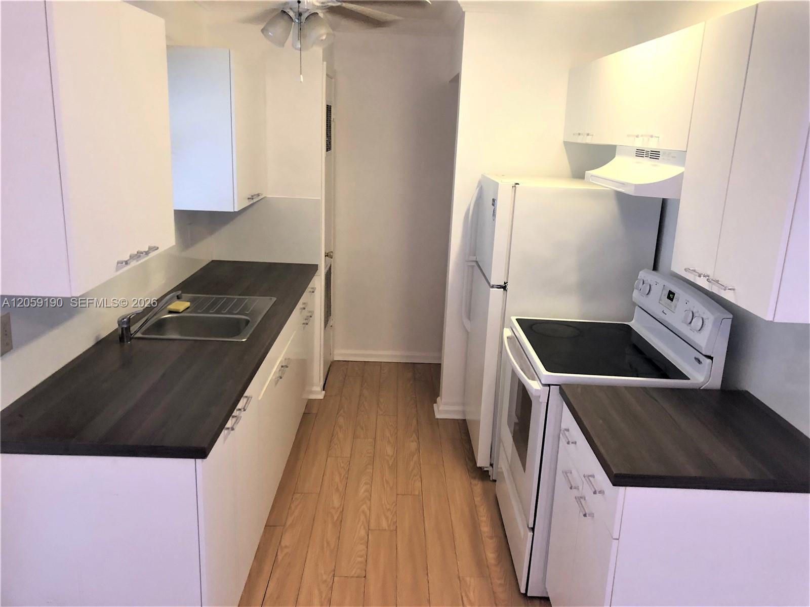 2236 Jackson St # 8 — Photo 3
