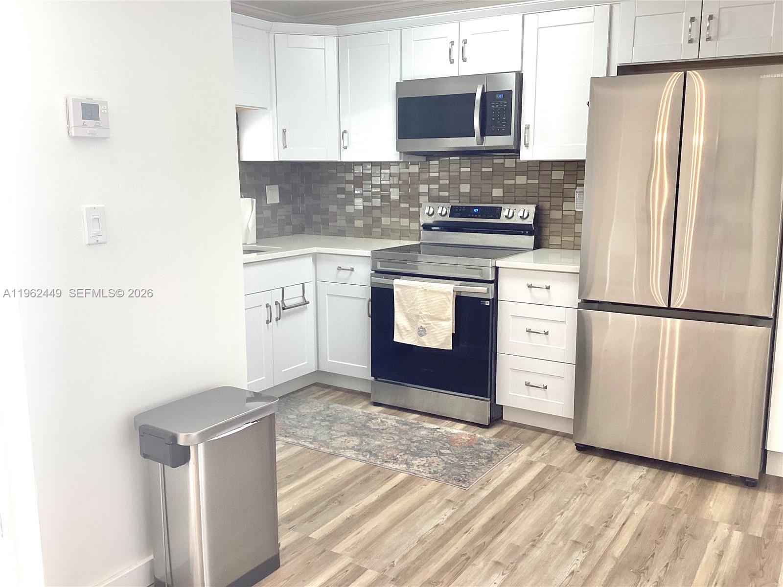 9423 S Hollybrook Lake Dr # 106 — Photo 2