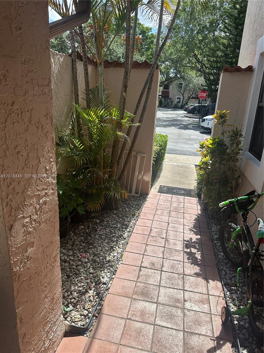 9281 W Sunrise Blvd — Photo 4