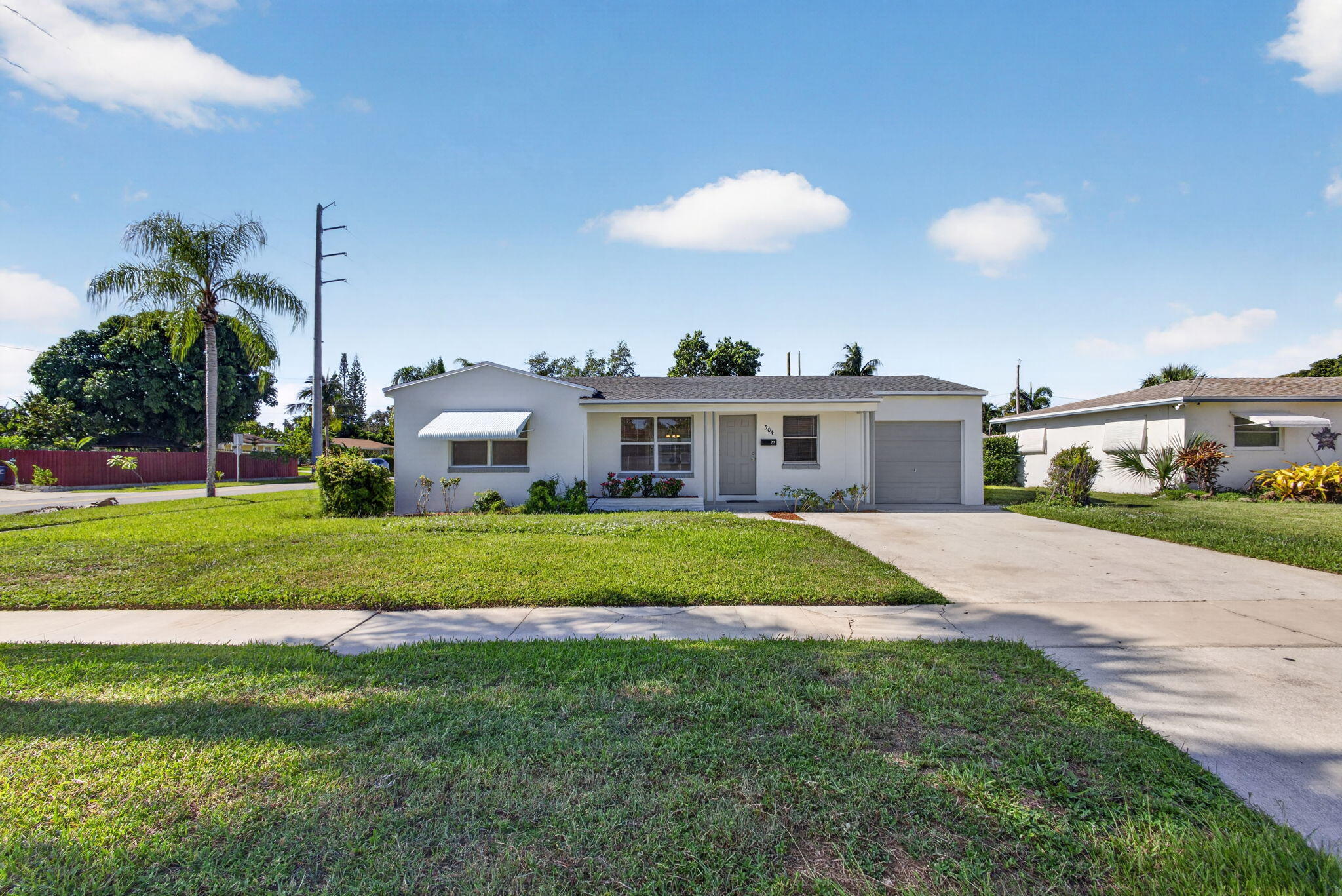 304 Cypress Drive — Photo 2