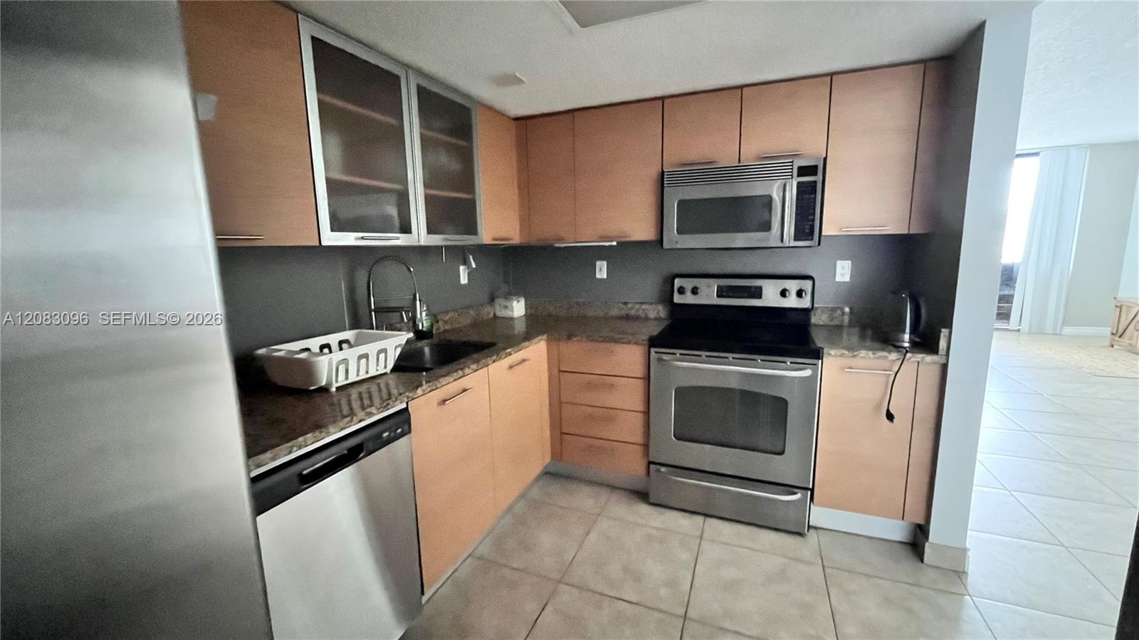 3300 NE 192nd St # PH16 — Photo 5