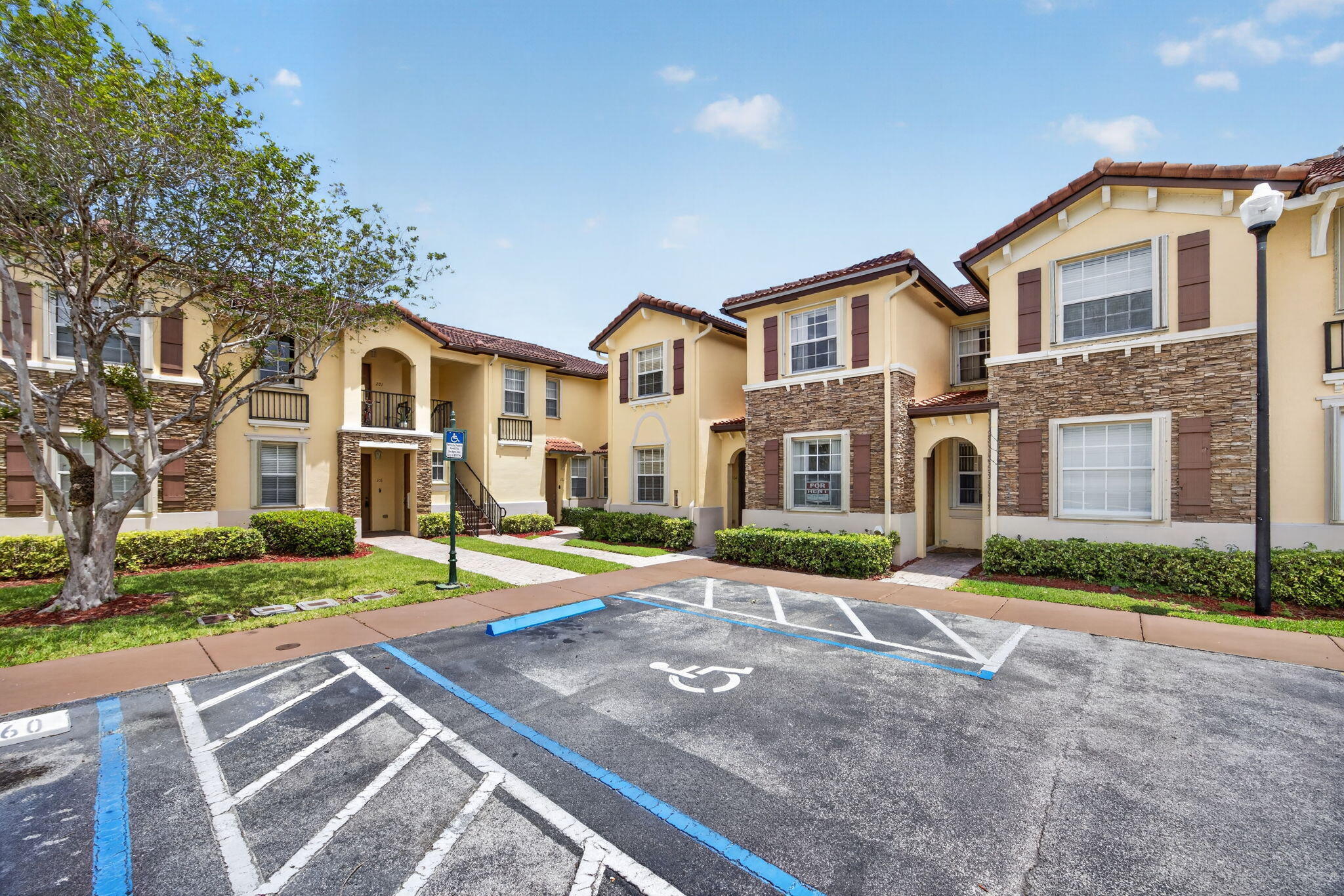 1575 NE 33rd Avenue Unit 105, Homestead FL 33033