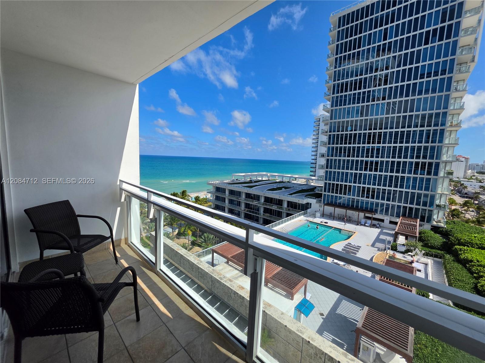 6801 Collins Ave # 1014 Legal 1004 Door — Photo 2