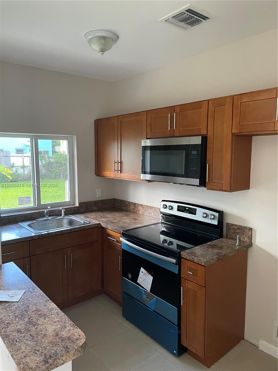 8321 NE Miami Ct # 4, Miami FL 33138