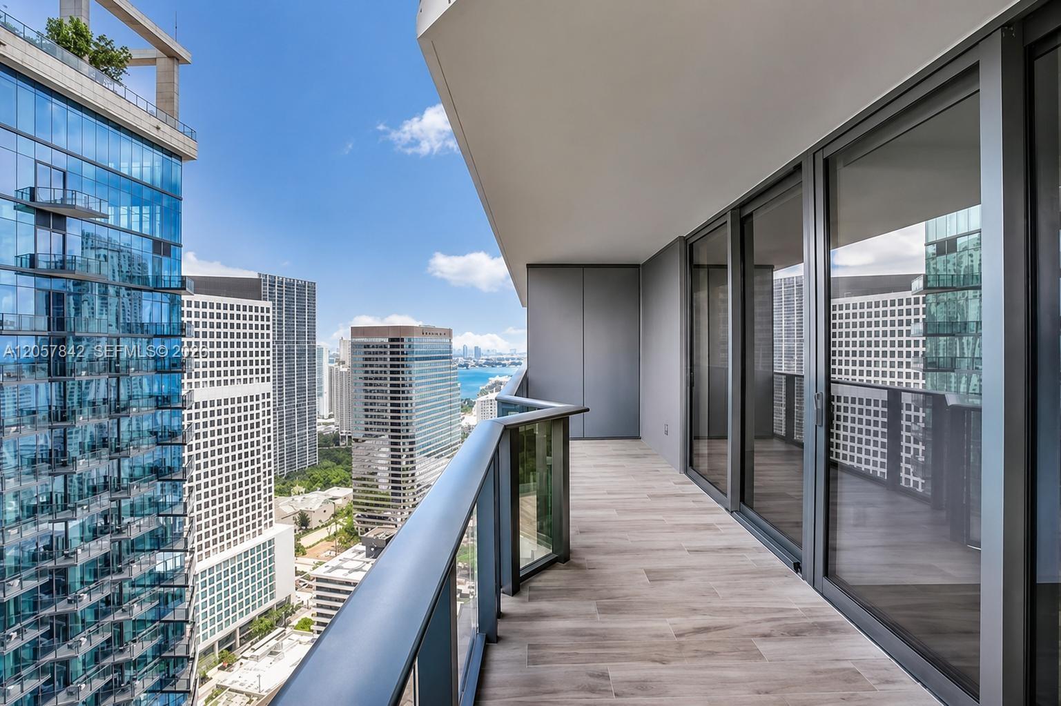 801 S Miami Ave # 3906, Miami FL 33130