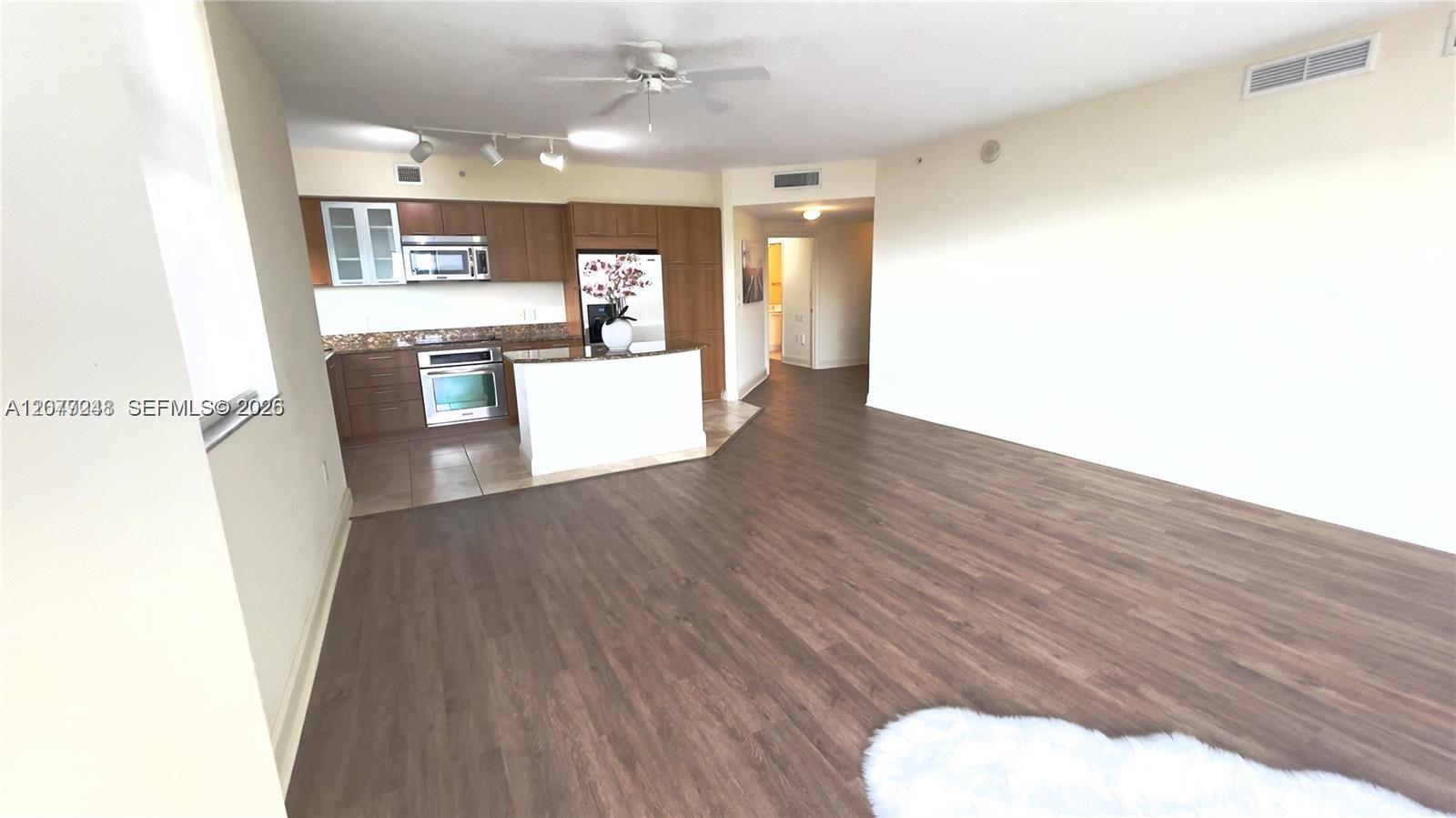 510 NW 84th Ave # 529 — Photo 3
