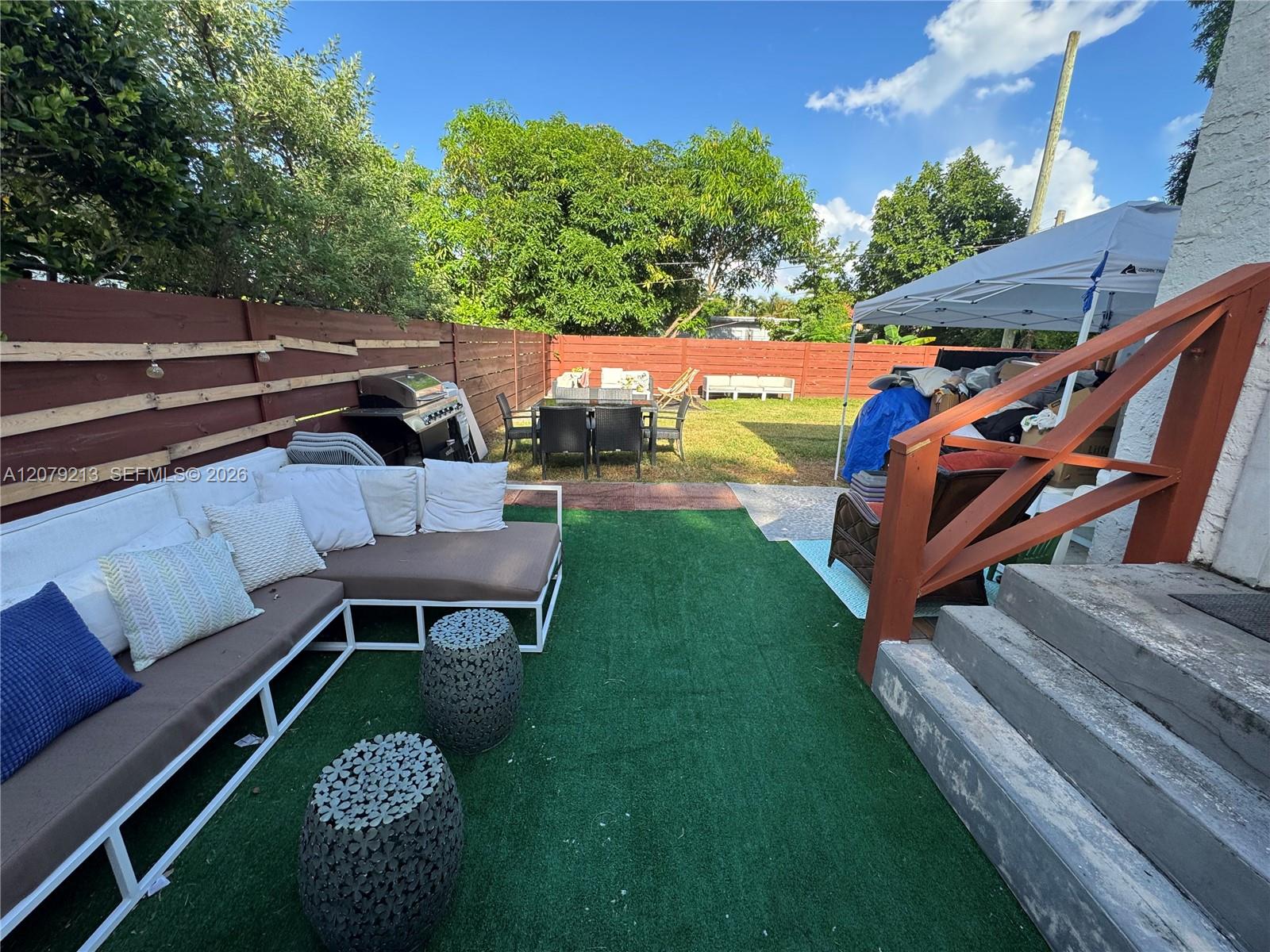 10841 NE 2nd Pl — Photo 4