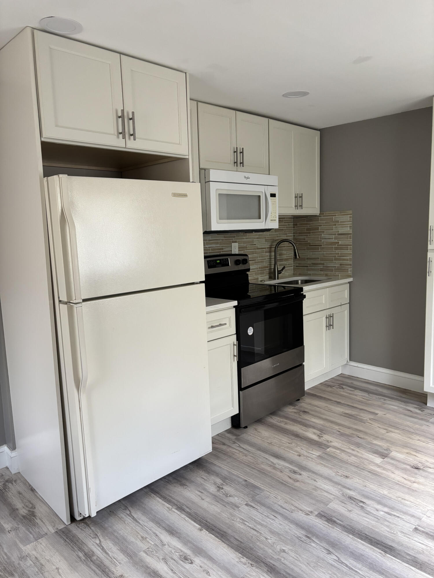 6760 Park Street # C — Photo 3