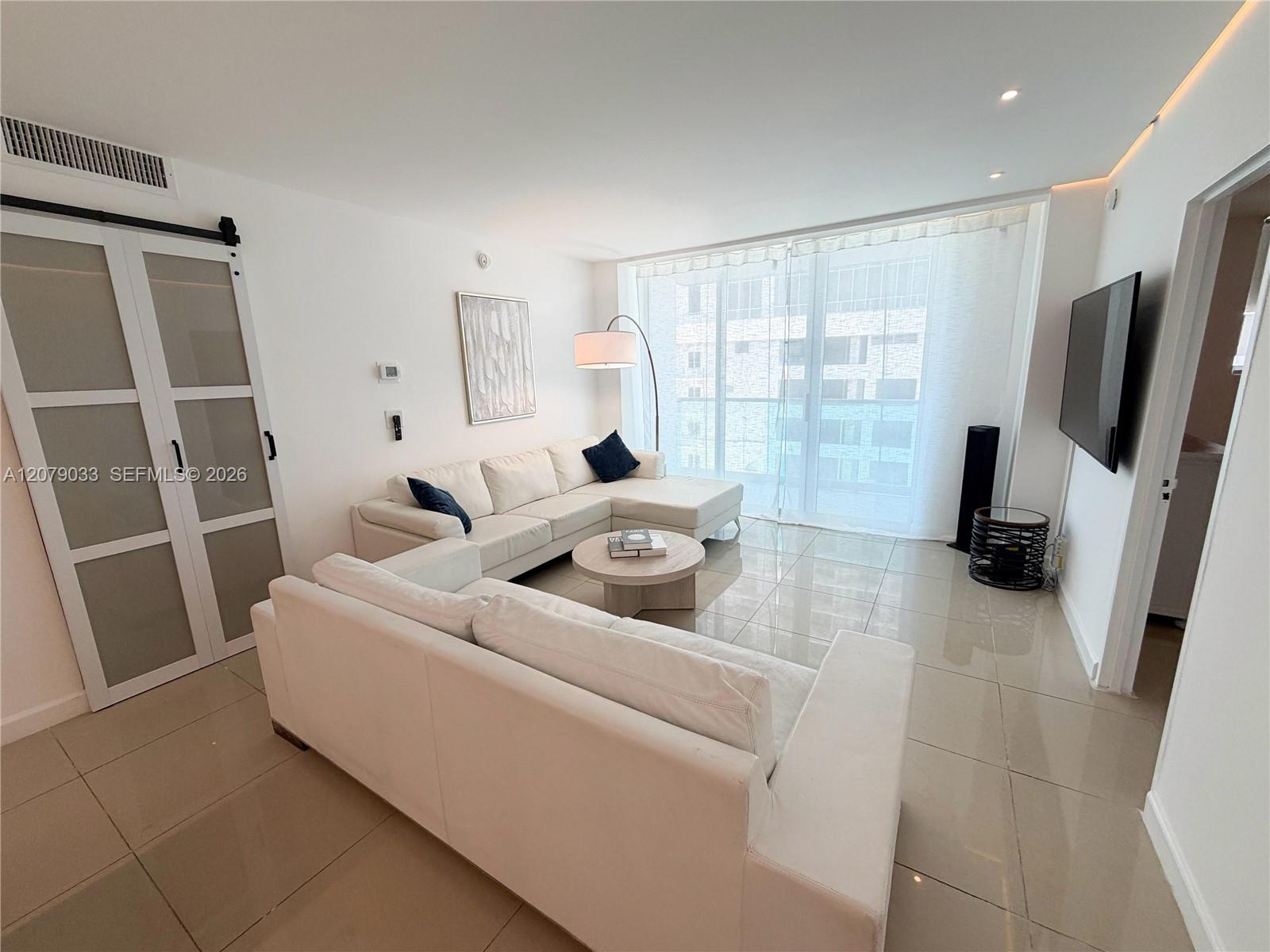 4001 S Ocean Dr # 11J — Photo 4