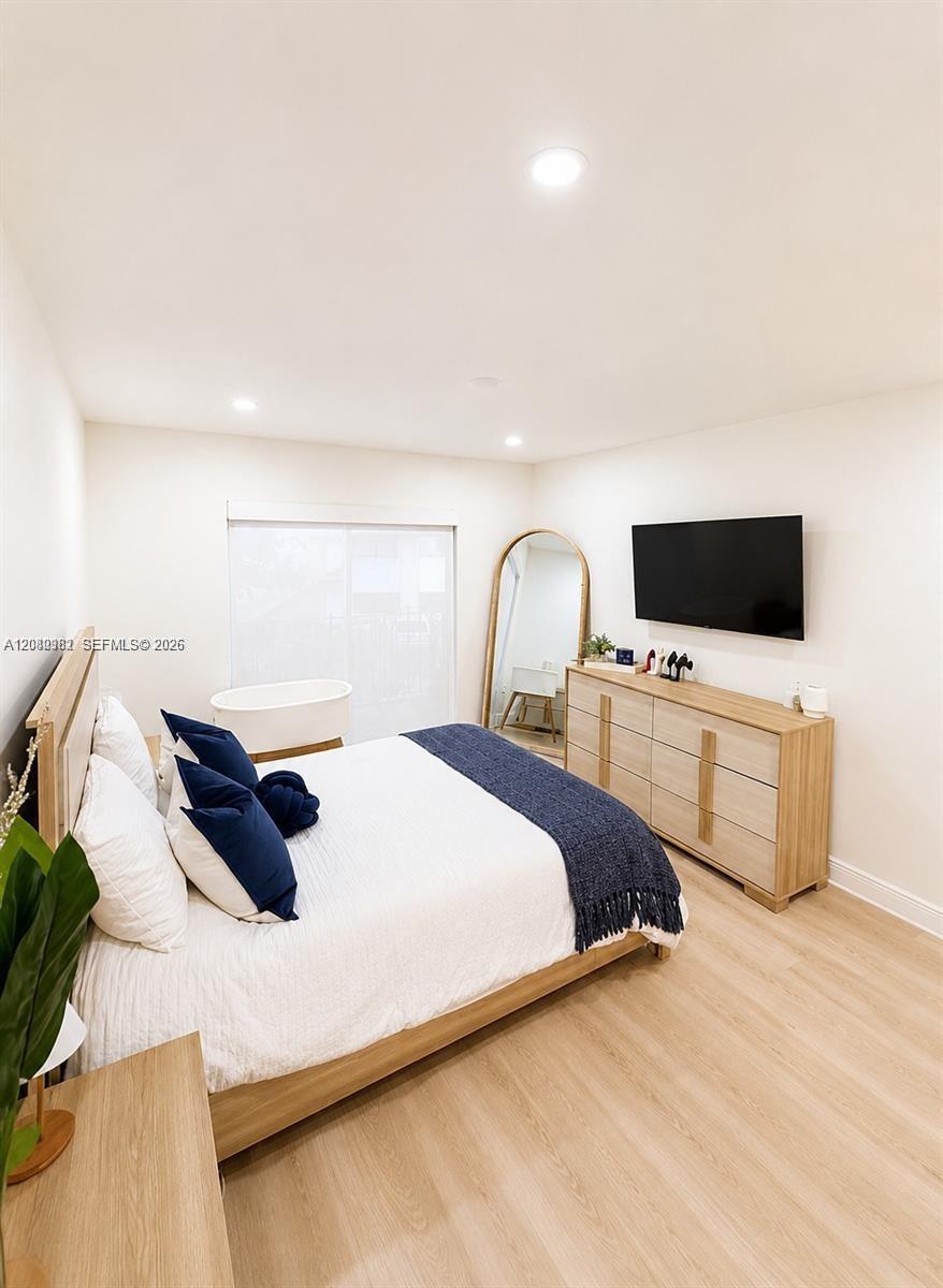 13251 SW 17th Ln # 5 — Photo 4