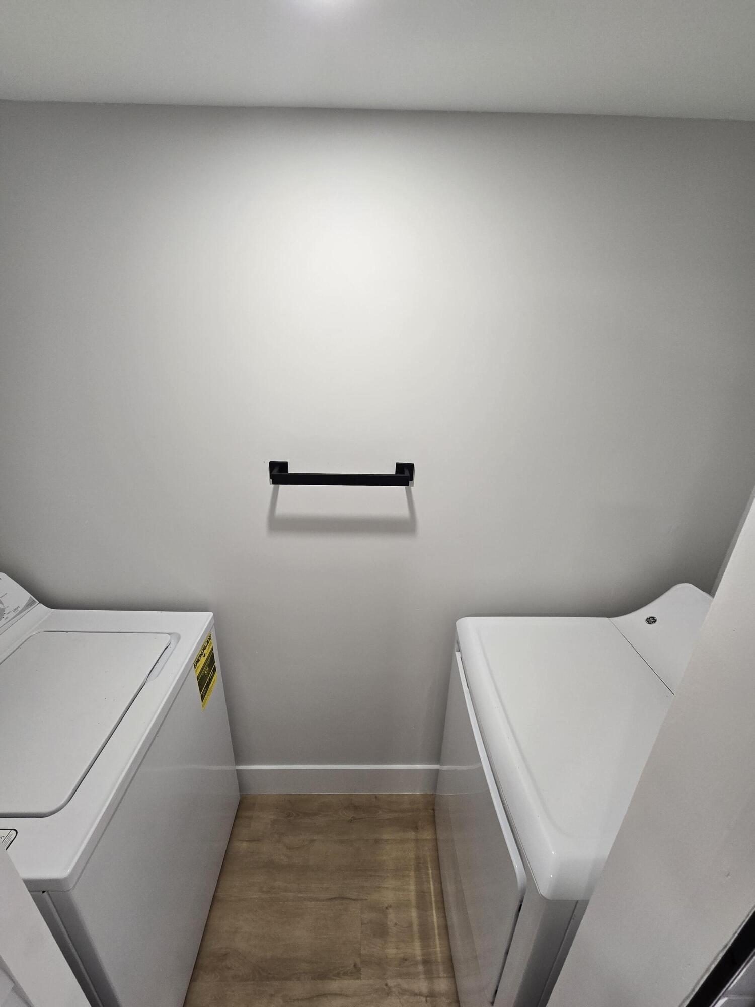 306 LAKE ARBOR Drive — Photo 5