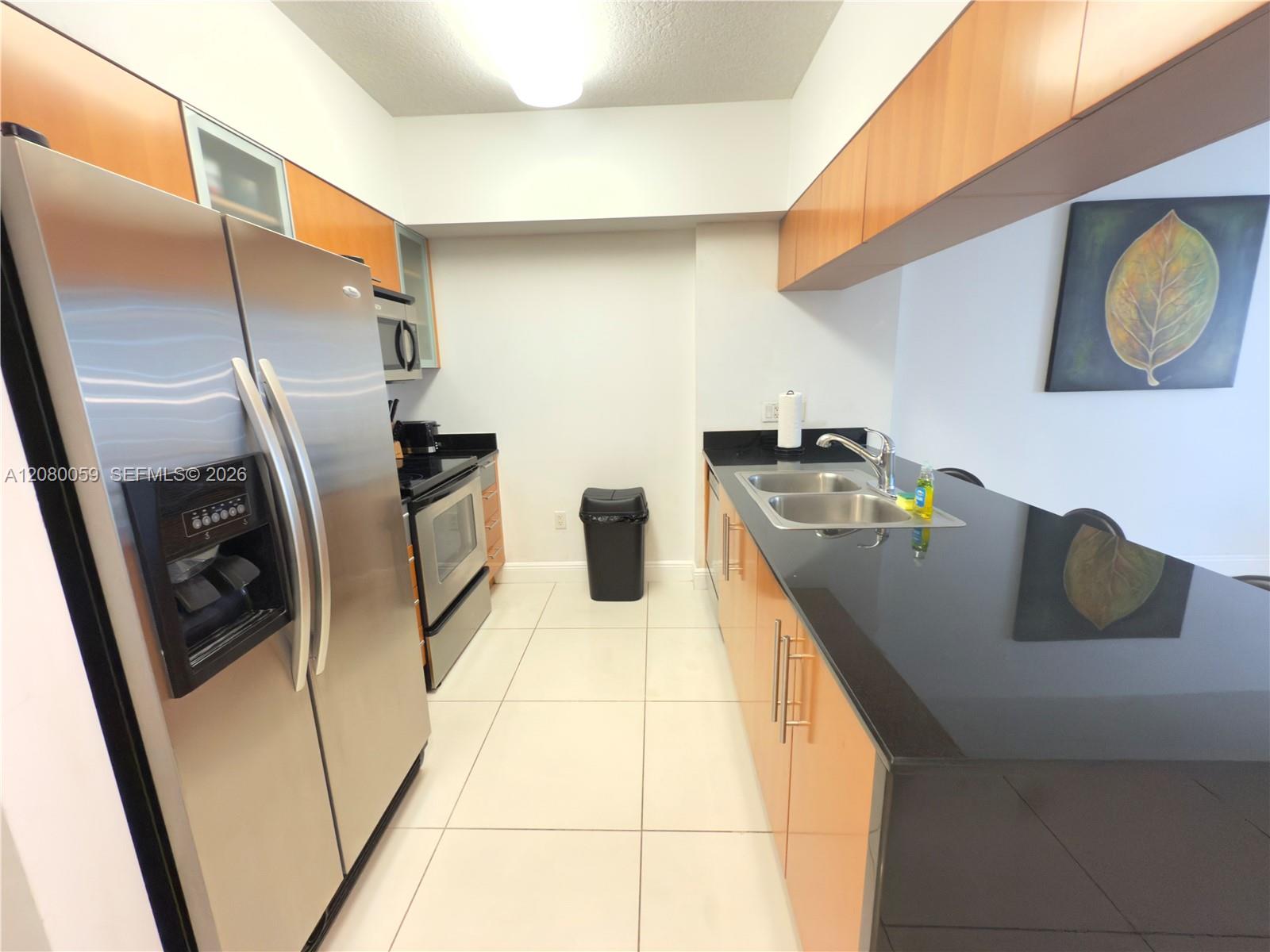 1750 N Bayshore Dr # 4305 — Photo 4