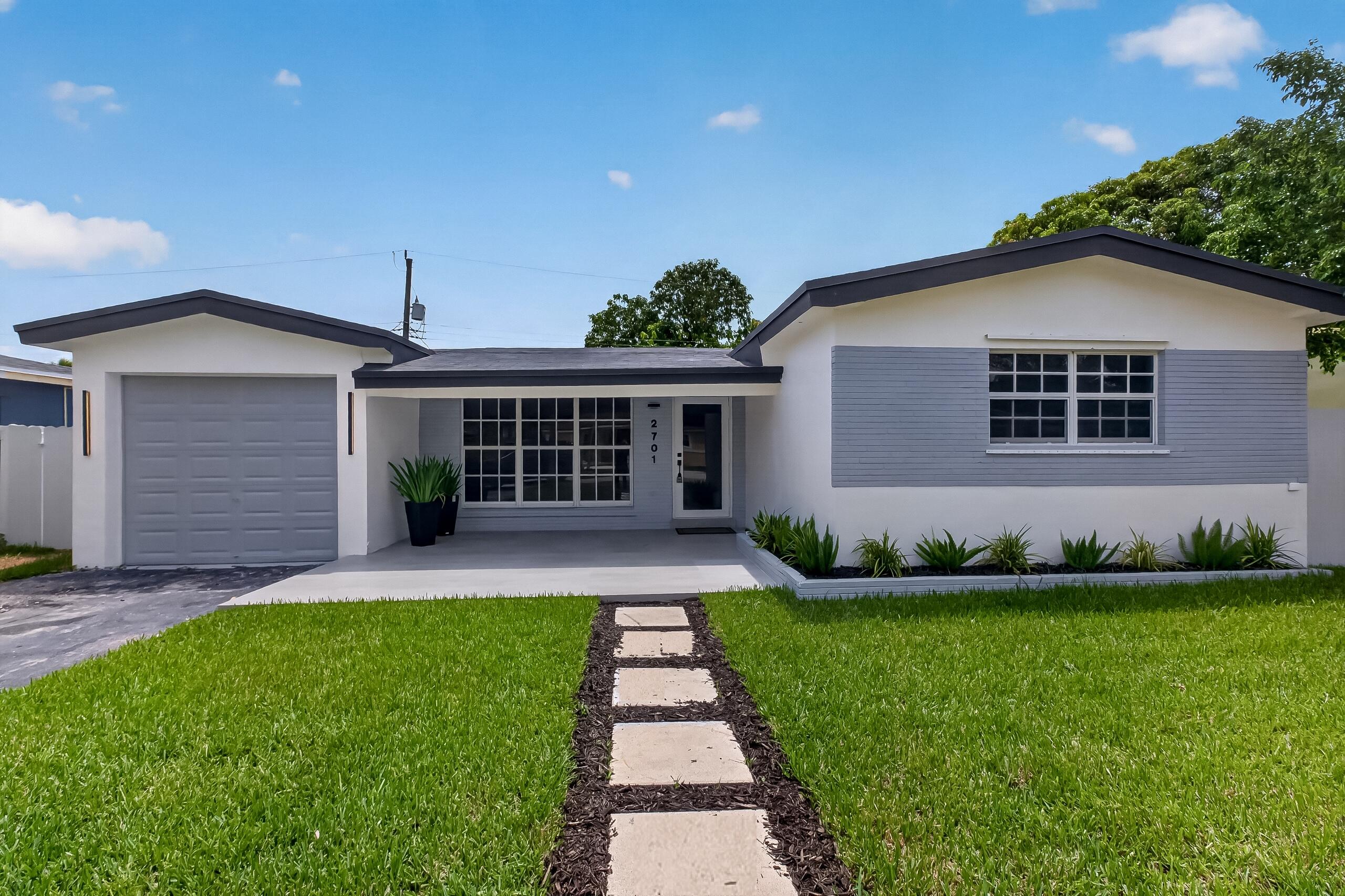 2701 DE SOTO Drive, Miramar FL 33023