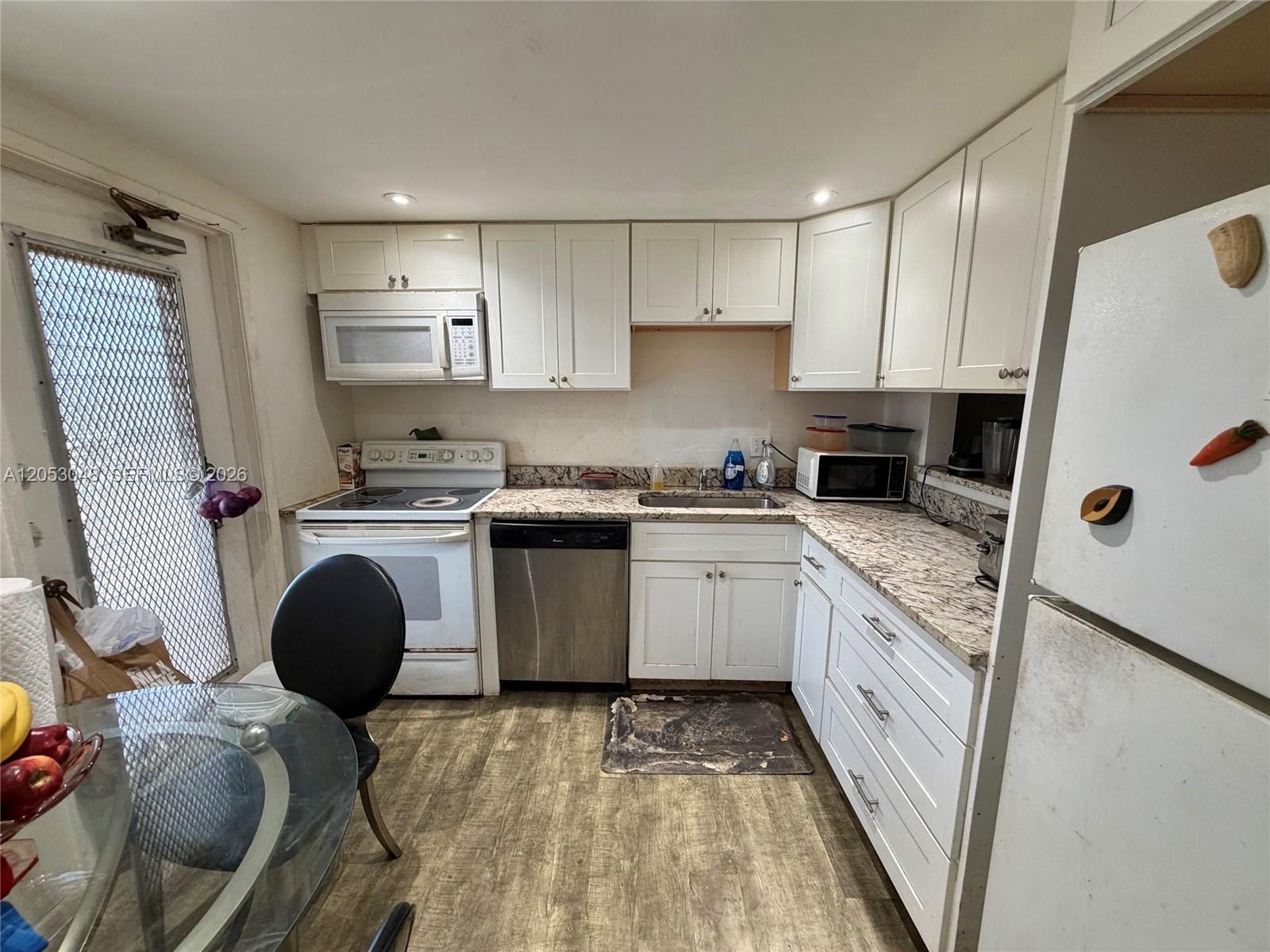 4700 Washington St # 502 — Photo 2