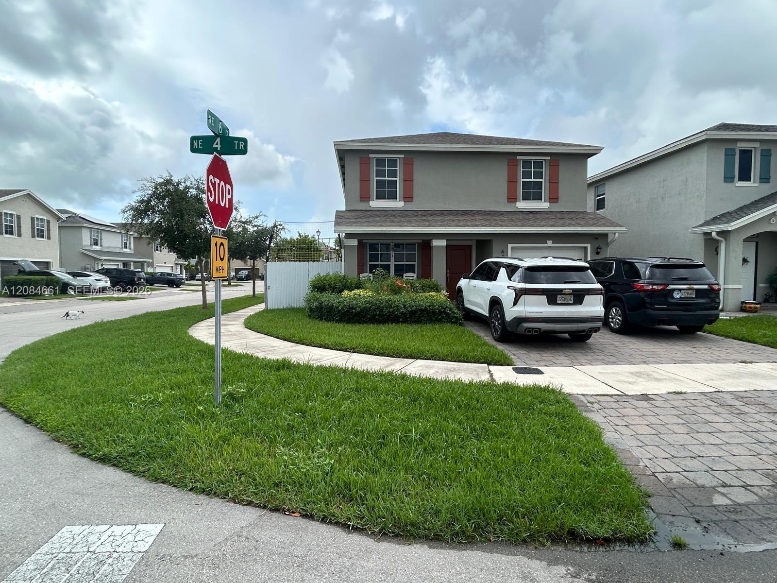 631 NE 4th Ter, Florida City FL 33034