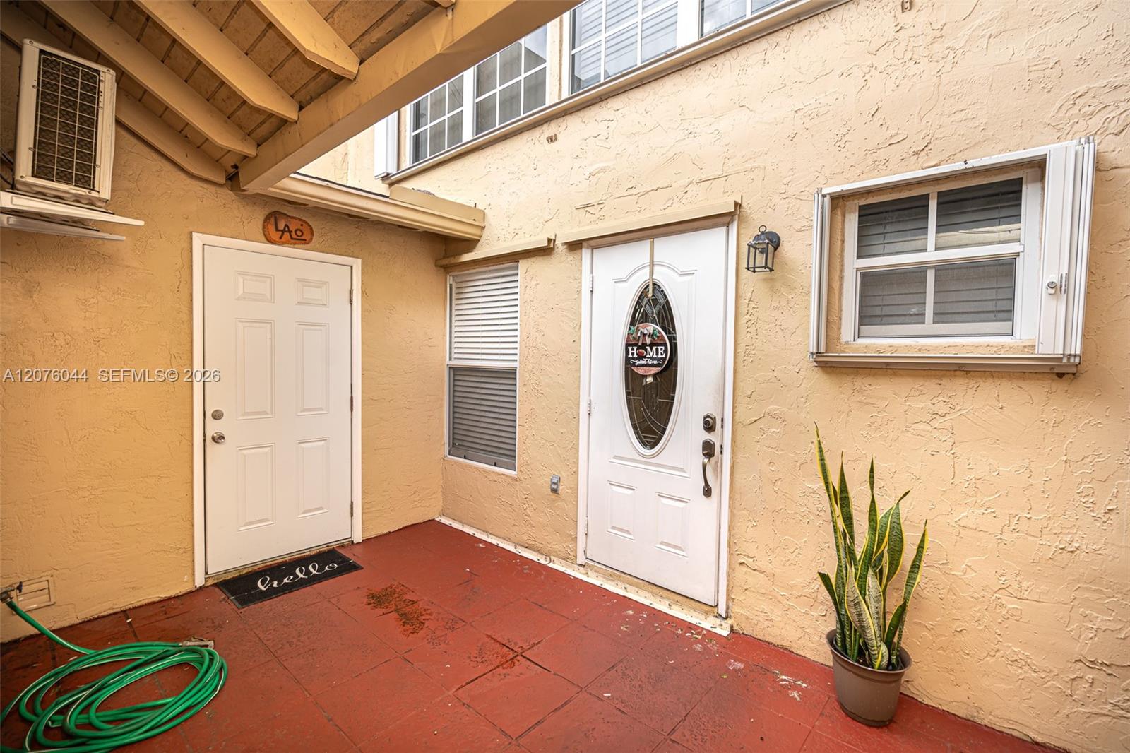 8120 SW 103rd Ave # 8120 — Photo 2