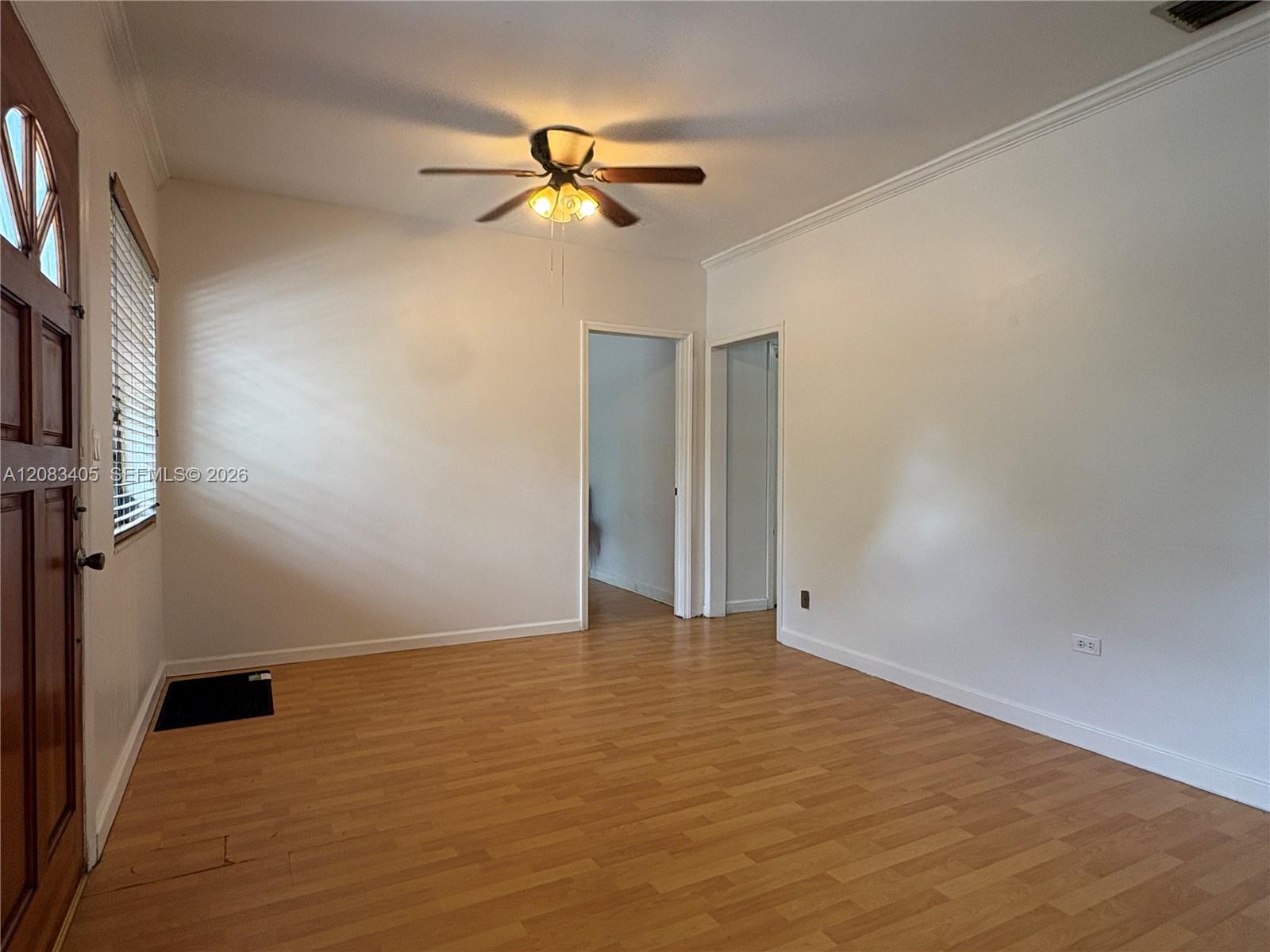 700 SW 51st Ave — Photo 4