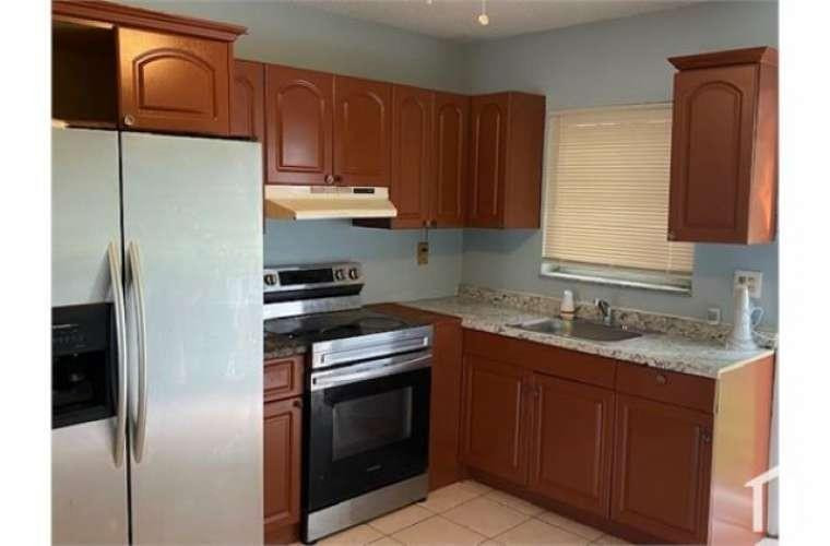 3370 NW 8th Place, Lauderhill FL 33311
