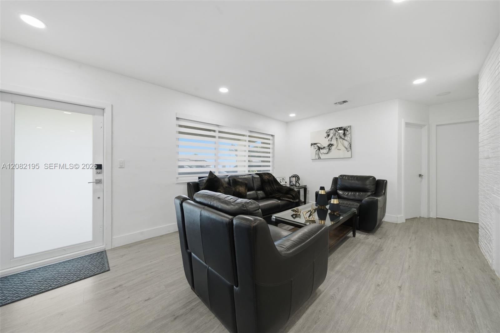 7680 Juniper St # 7680 — Photo 3