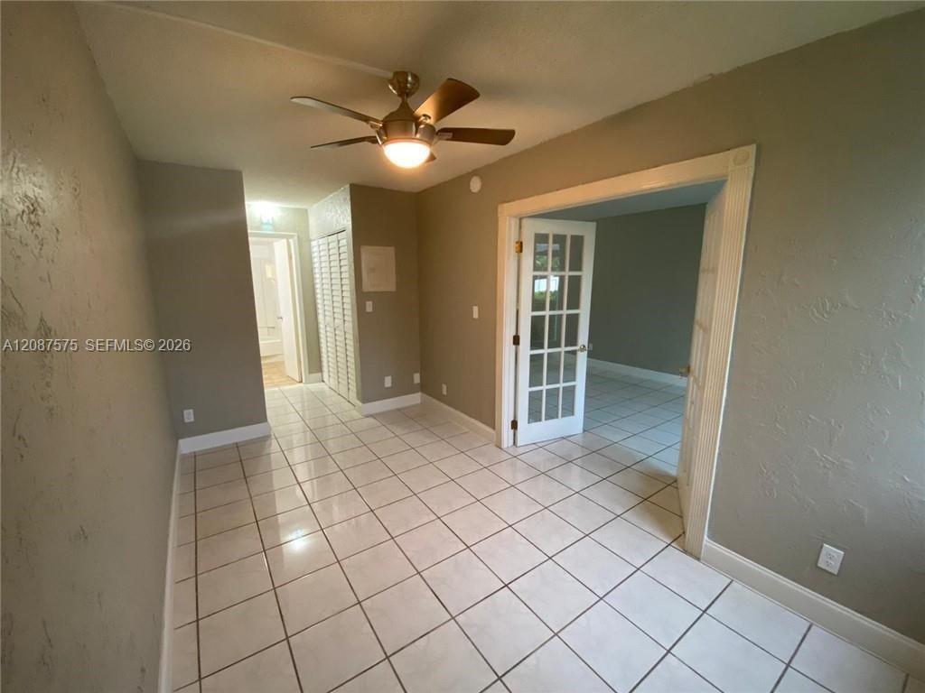 2771 Riverside Dr # A — Photo 3