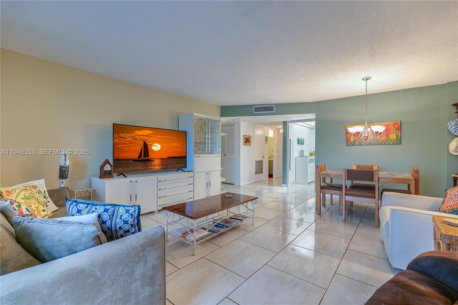 4751 NW 21st St # 211, Lauderhill FL 33313