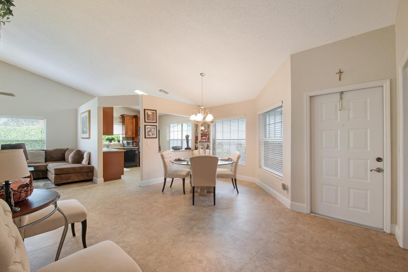 7872 Mansfield Hollow Road — Photo 4