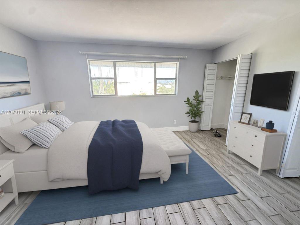 250 Layne Blvd # 307 — Photo 2