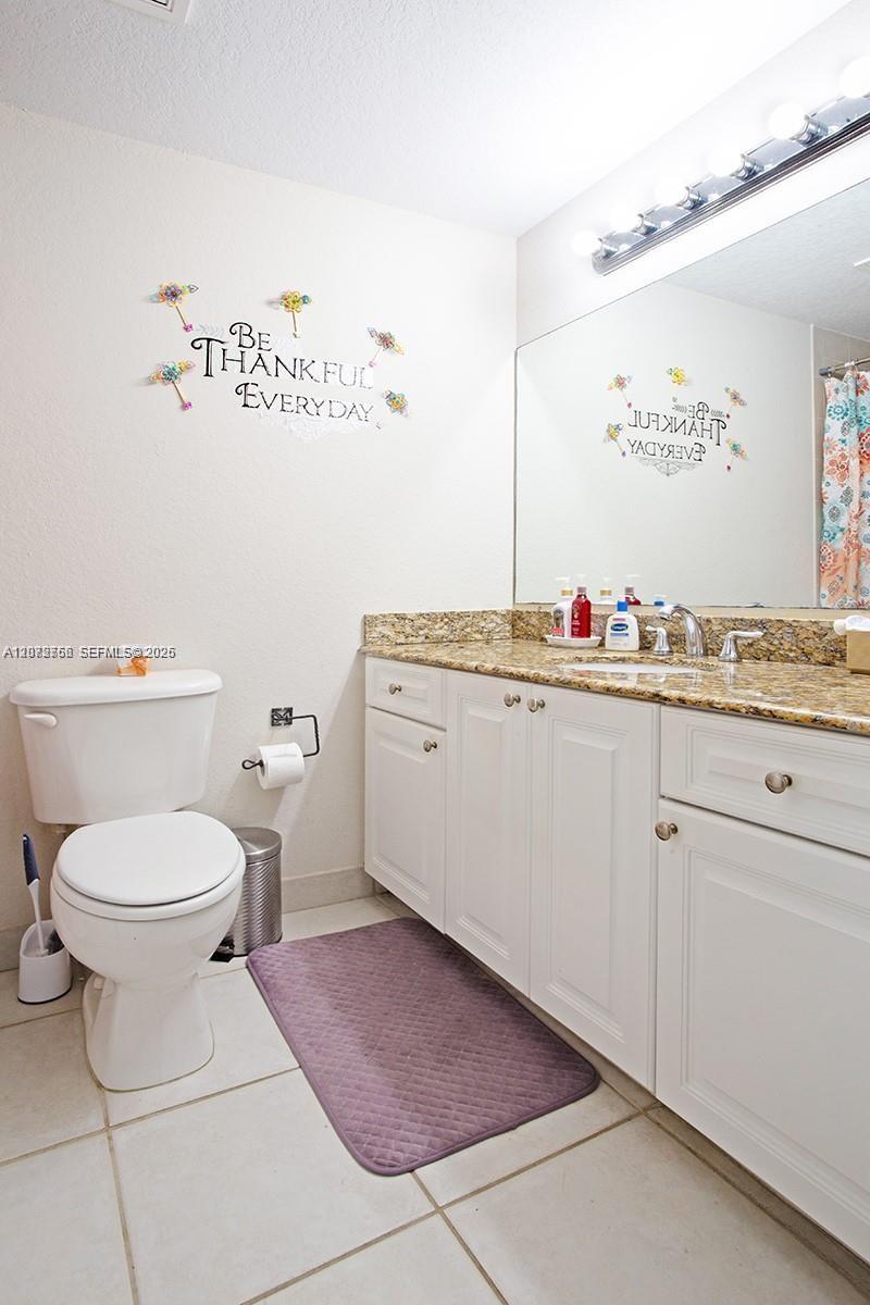 911 Hillcrest Ct # 7 — Photo 5