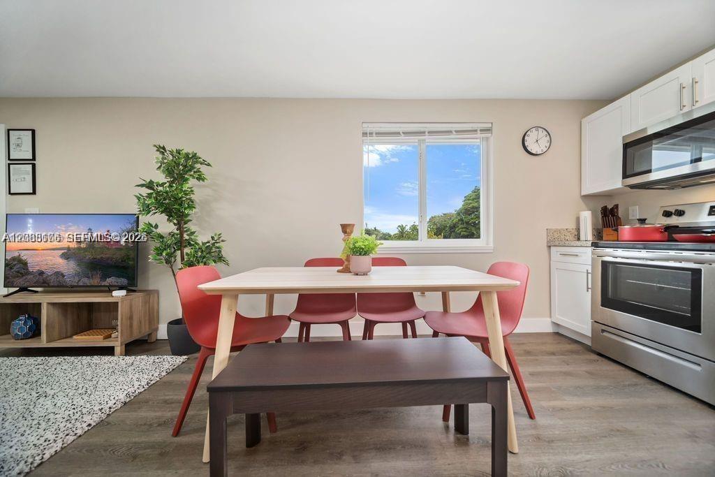 2324 Garfield St # 4 — Photo 3