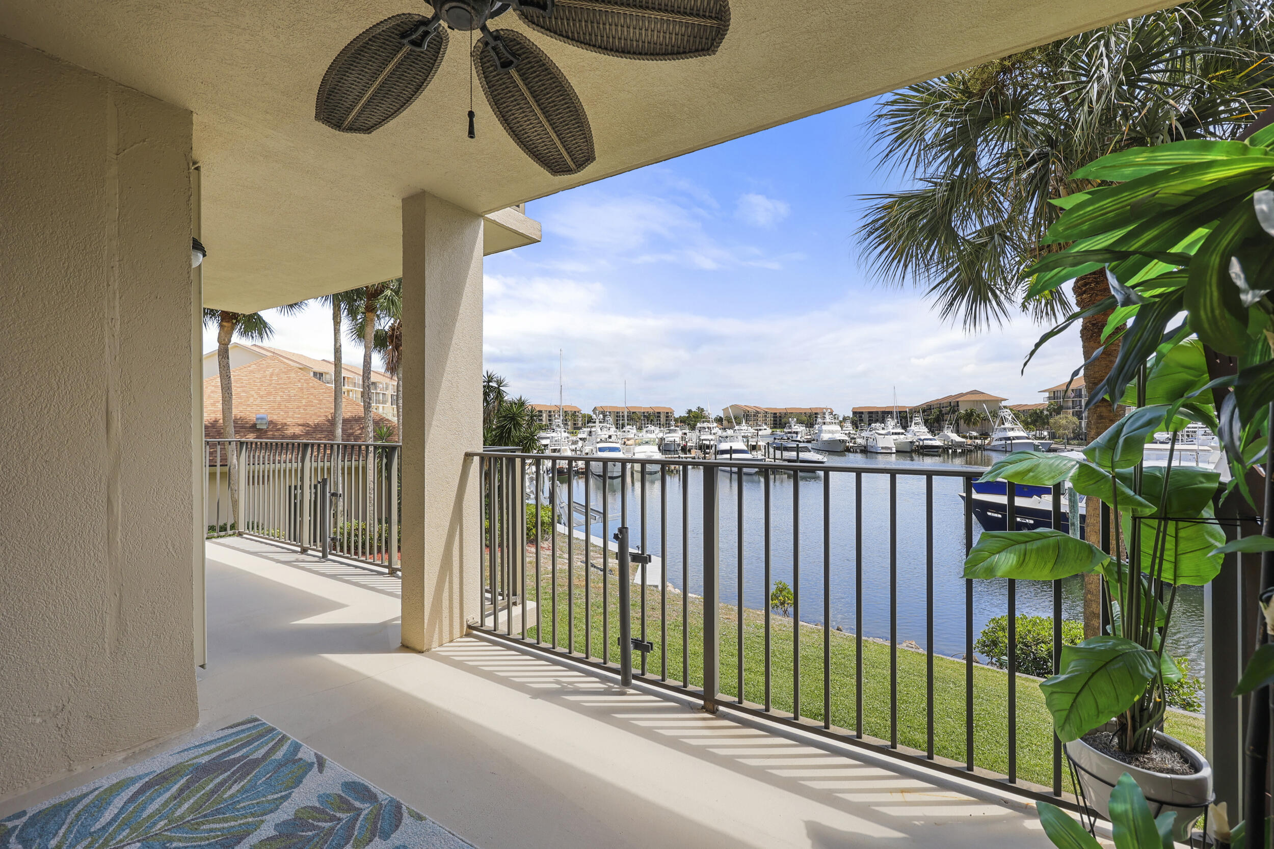 1601 Marina Isle Way # 202 — Photo 5
