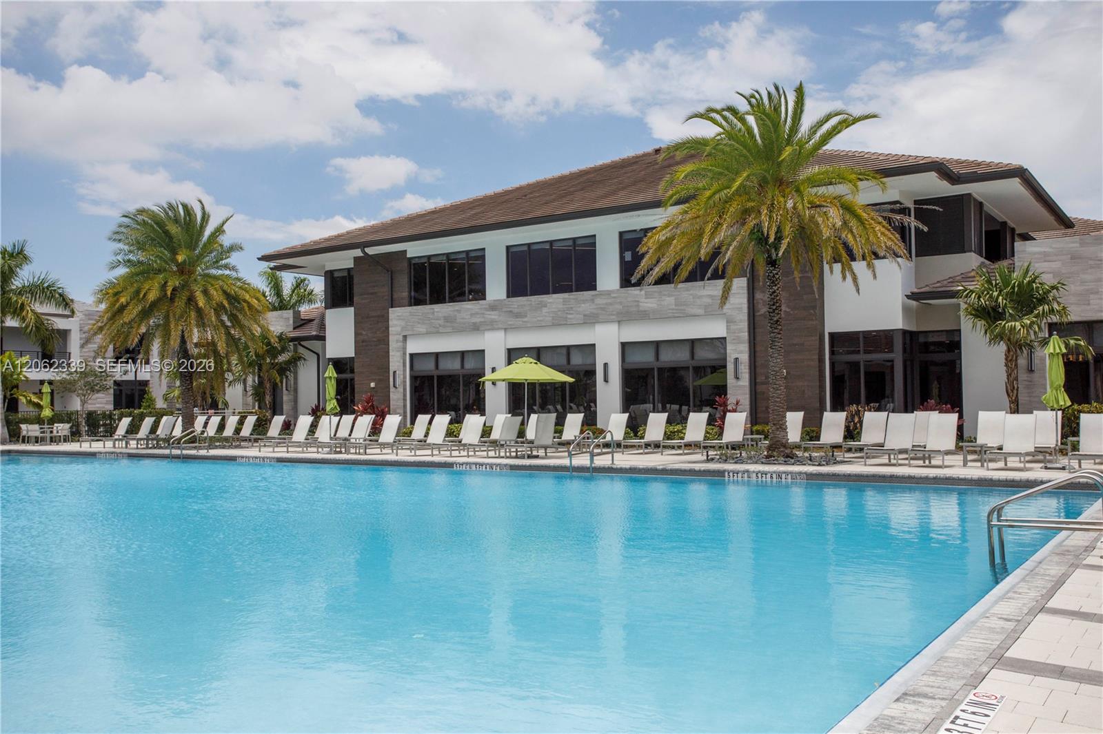 8001 NW 41st St # 106, Doral FL 33166