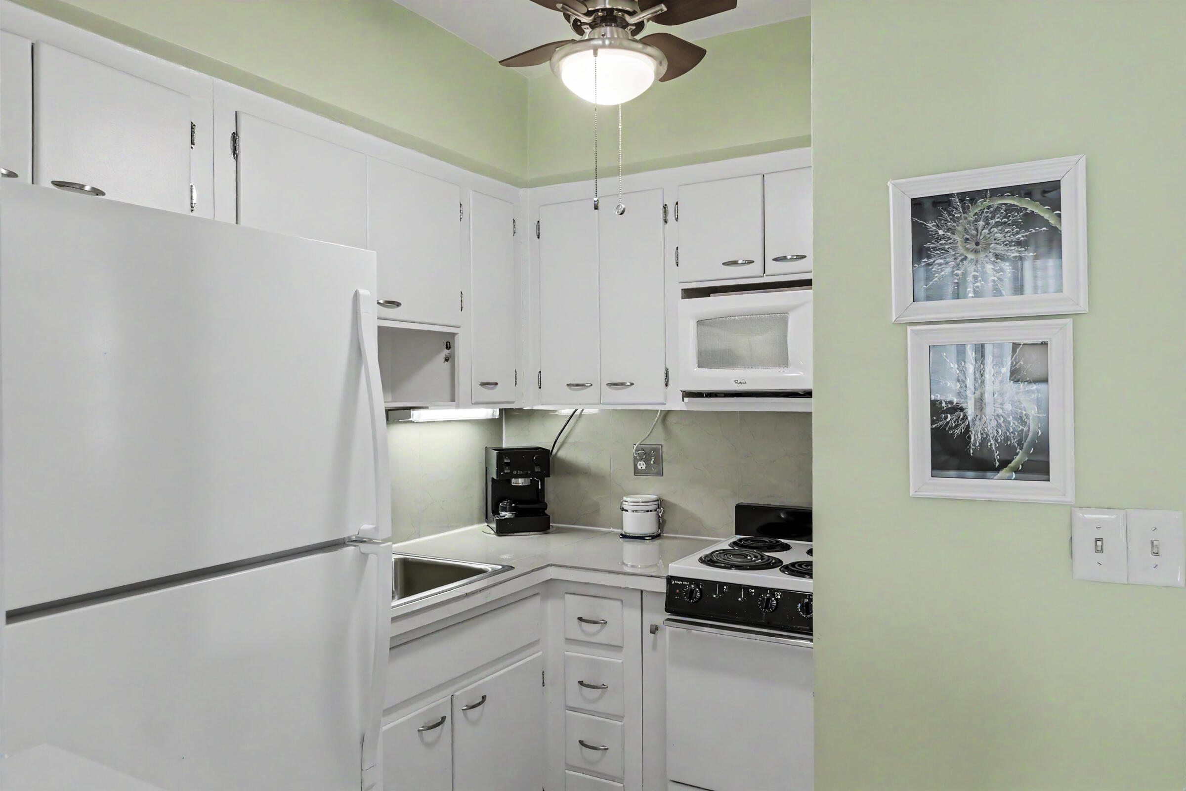 801 Atlantic Shores Boulevard # 104 View 15
