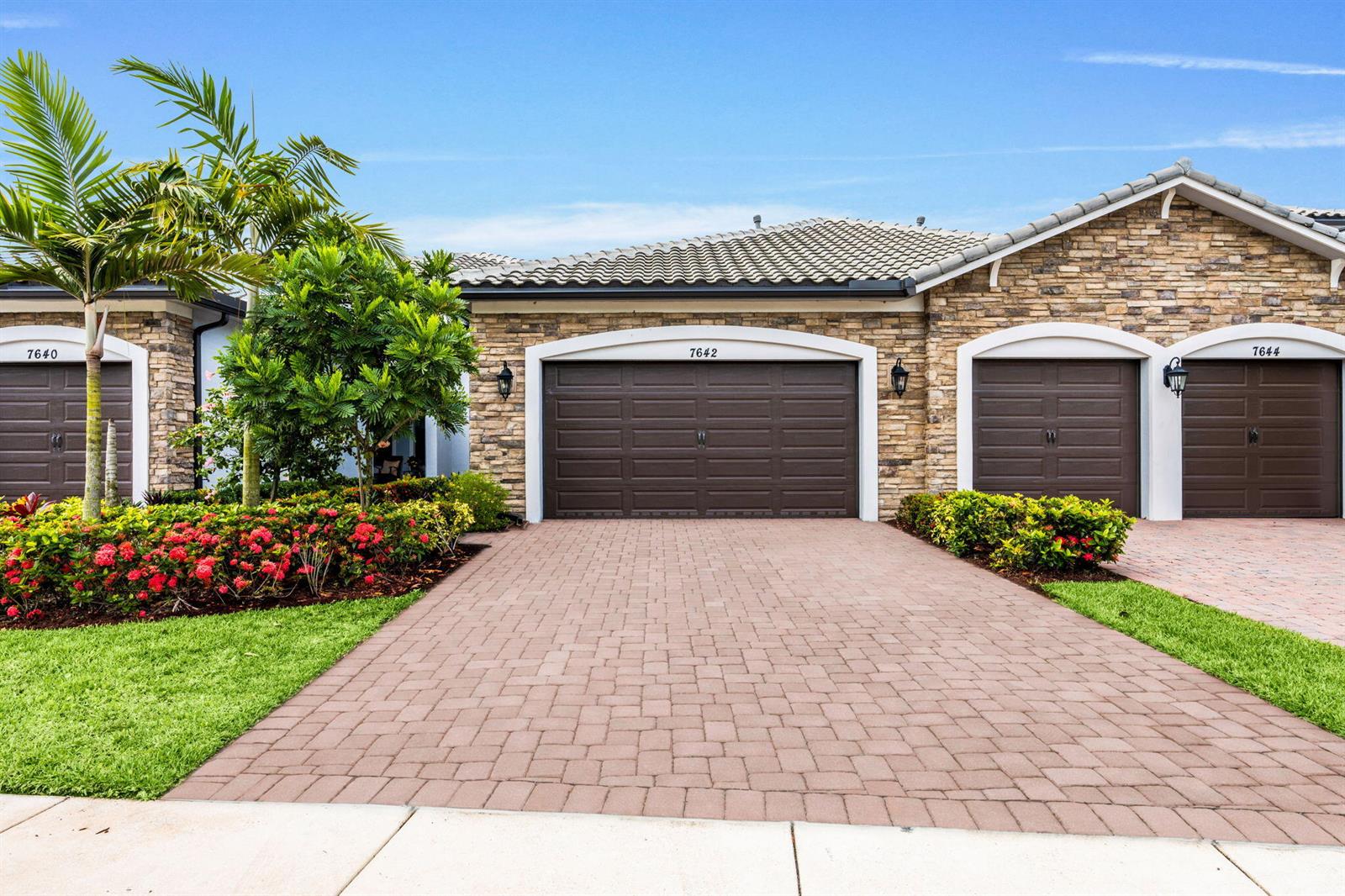 7642 N Blue Spring Drive, Parkland FL 33067
