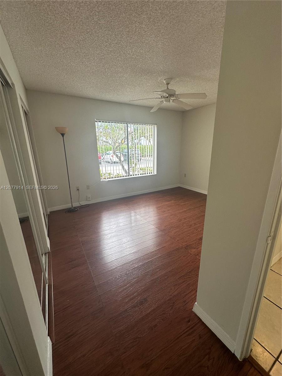 8418 Coral Lake Way # 8418 — Photo 3