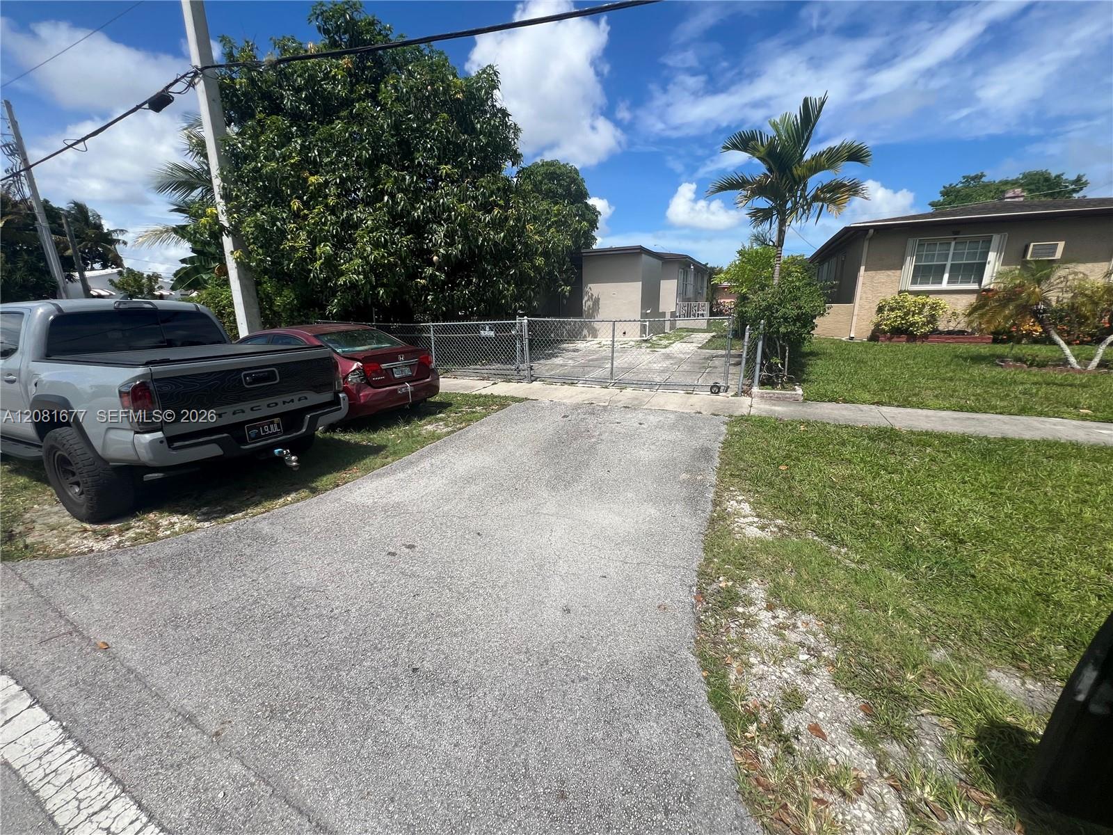 1190 NW 135th St — Photo 3
