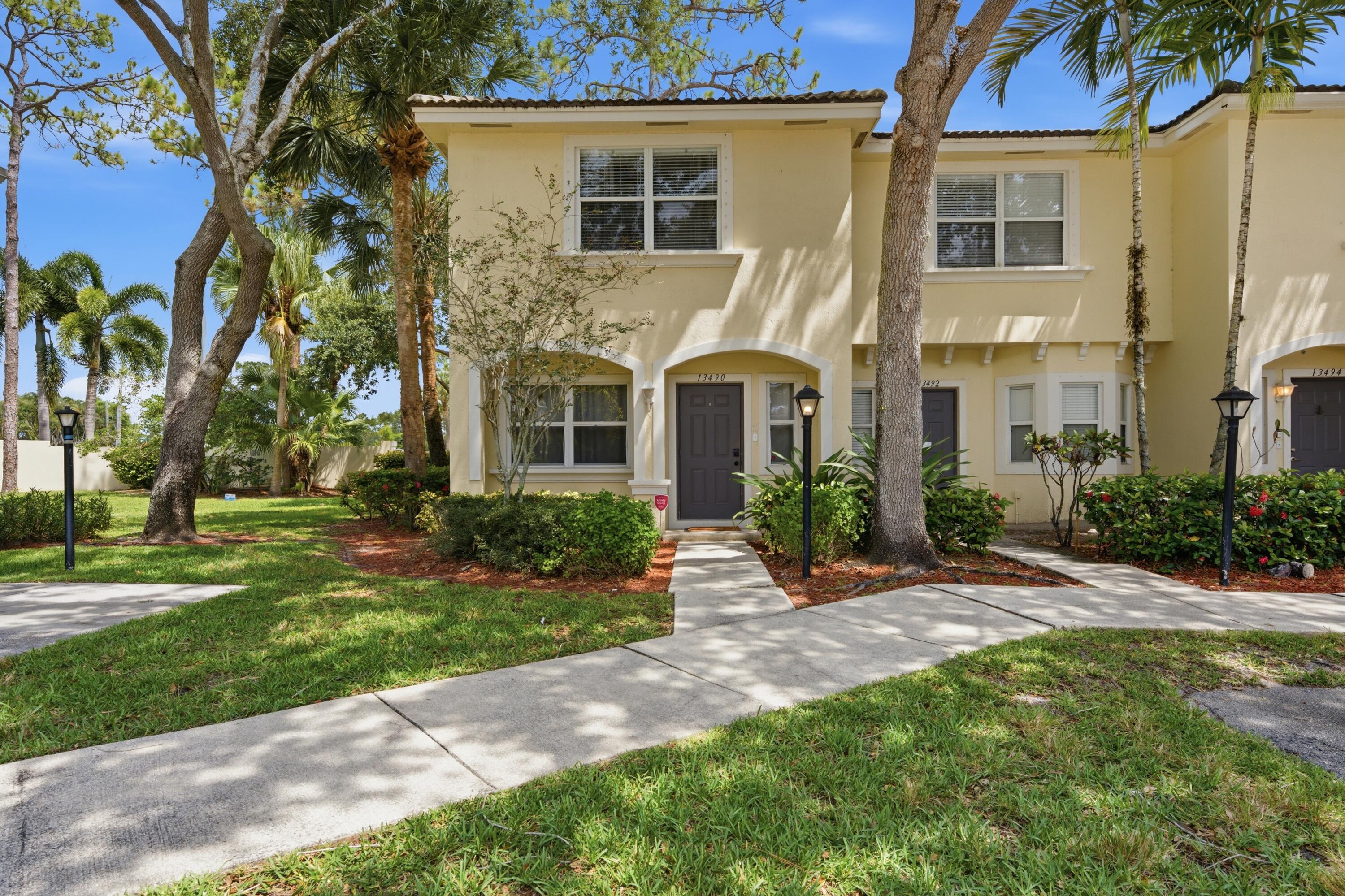 13490 OLD ENGLISHTOWN Road, Wellington FL 33414
