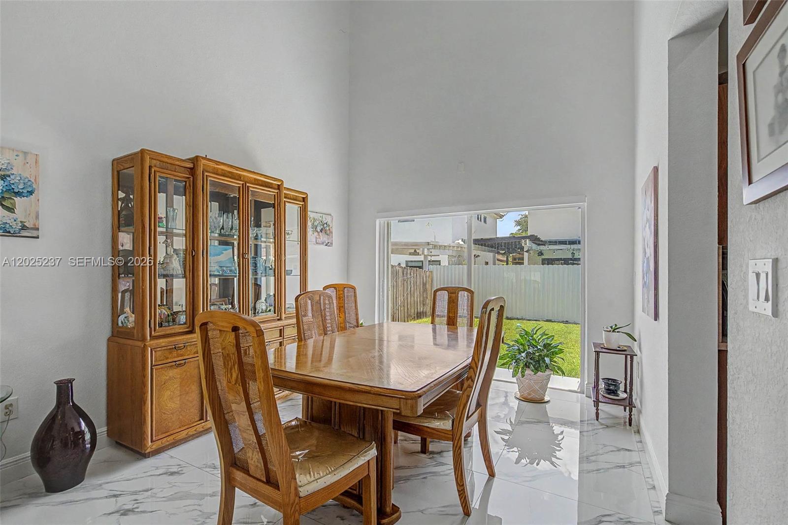 1551 SW 154th Ct — Photo 4