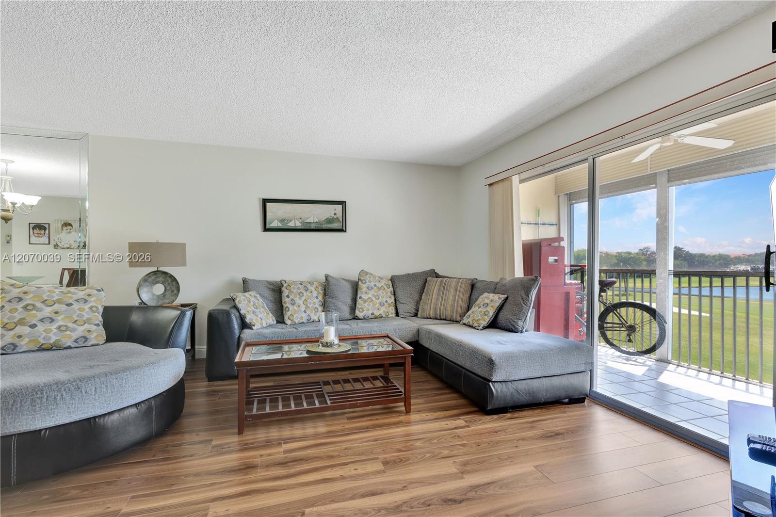 12500 SW 6th St # 311N — Photo 3