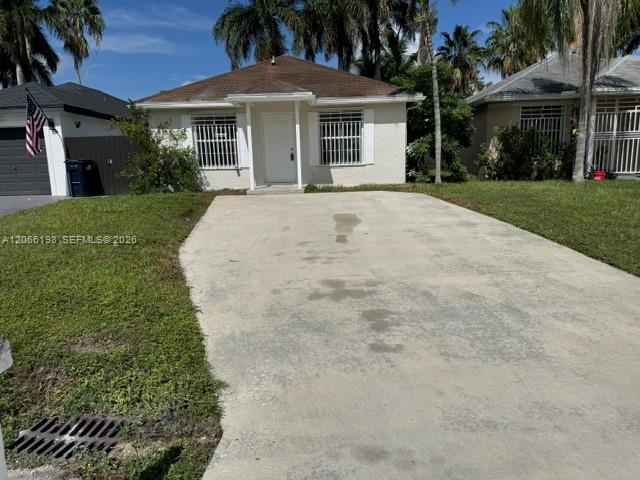 982 SW 9th Ct — Photo 2