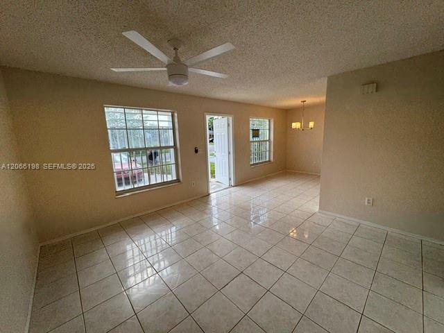 982 SW 9th Ct — Photo 5