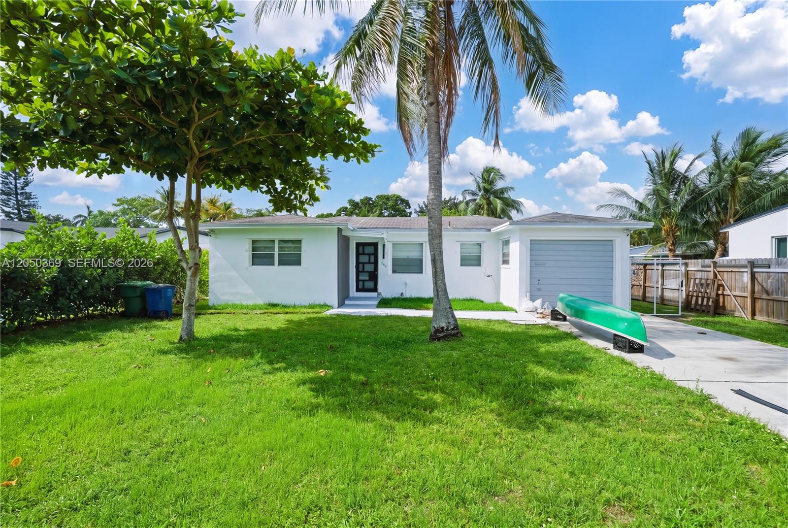 641 SW 6th St, Hallandale Beach FL 33009