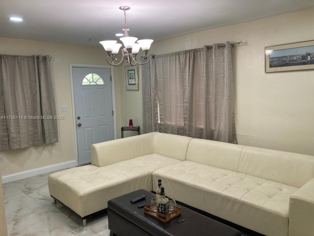 457 NE 140th St # 1, North Miami FL 33161