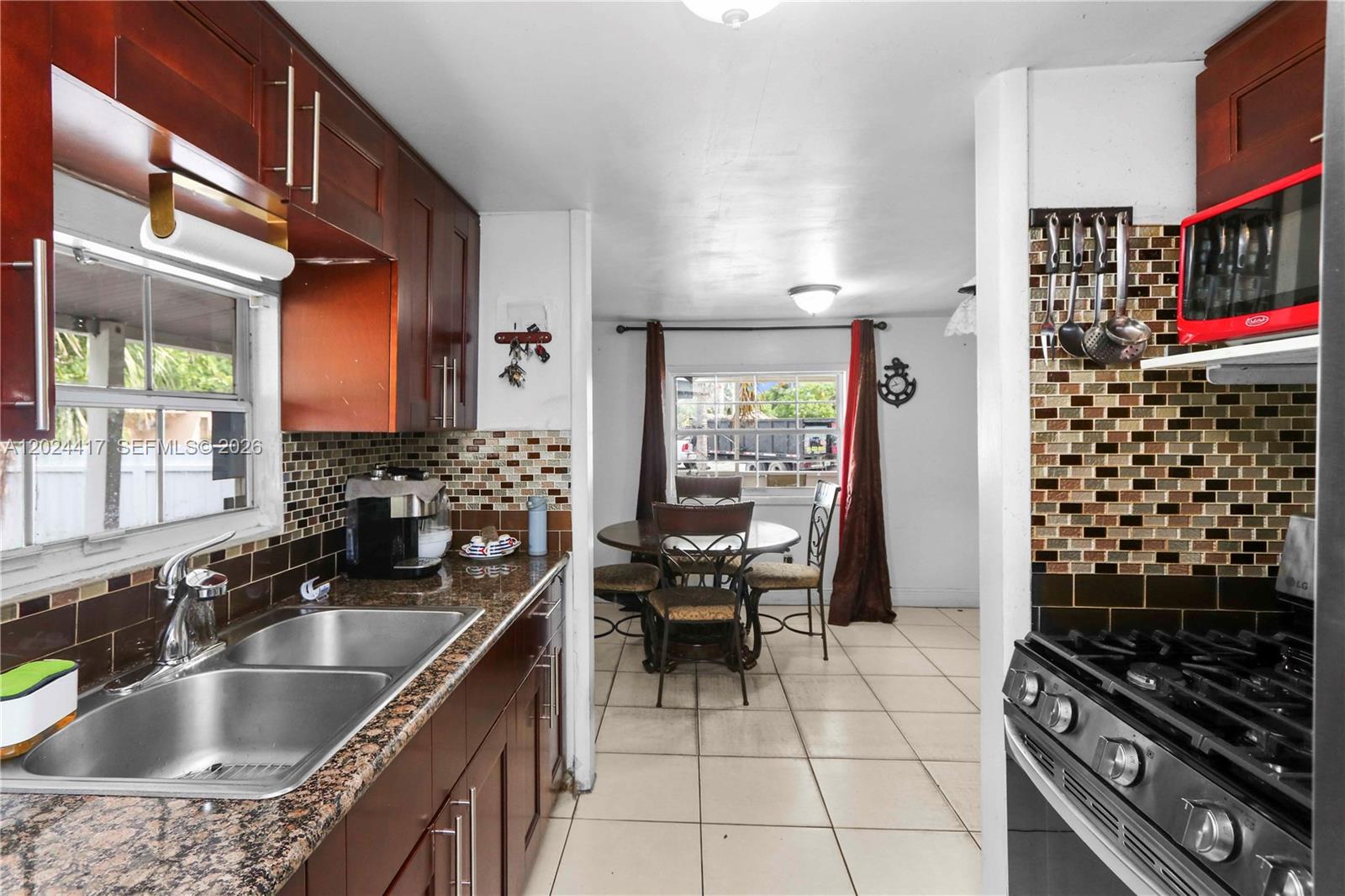 827 SW 128 AVE — Photo 5