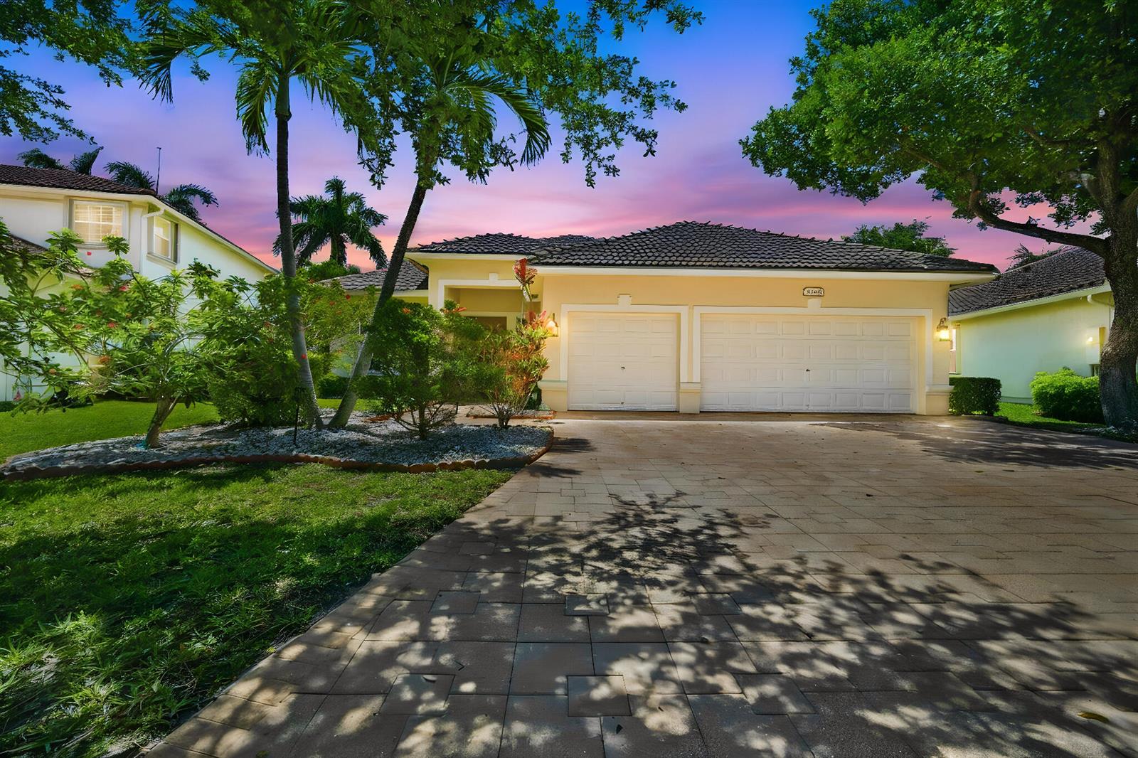 6018 NW 56th Circle NW, Coral Springs FL 33067